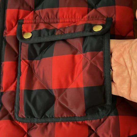 J.Crew EUC Red and Blue Plaid Quilted Vest - Picture 6 of 7